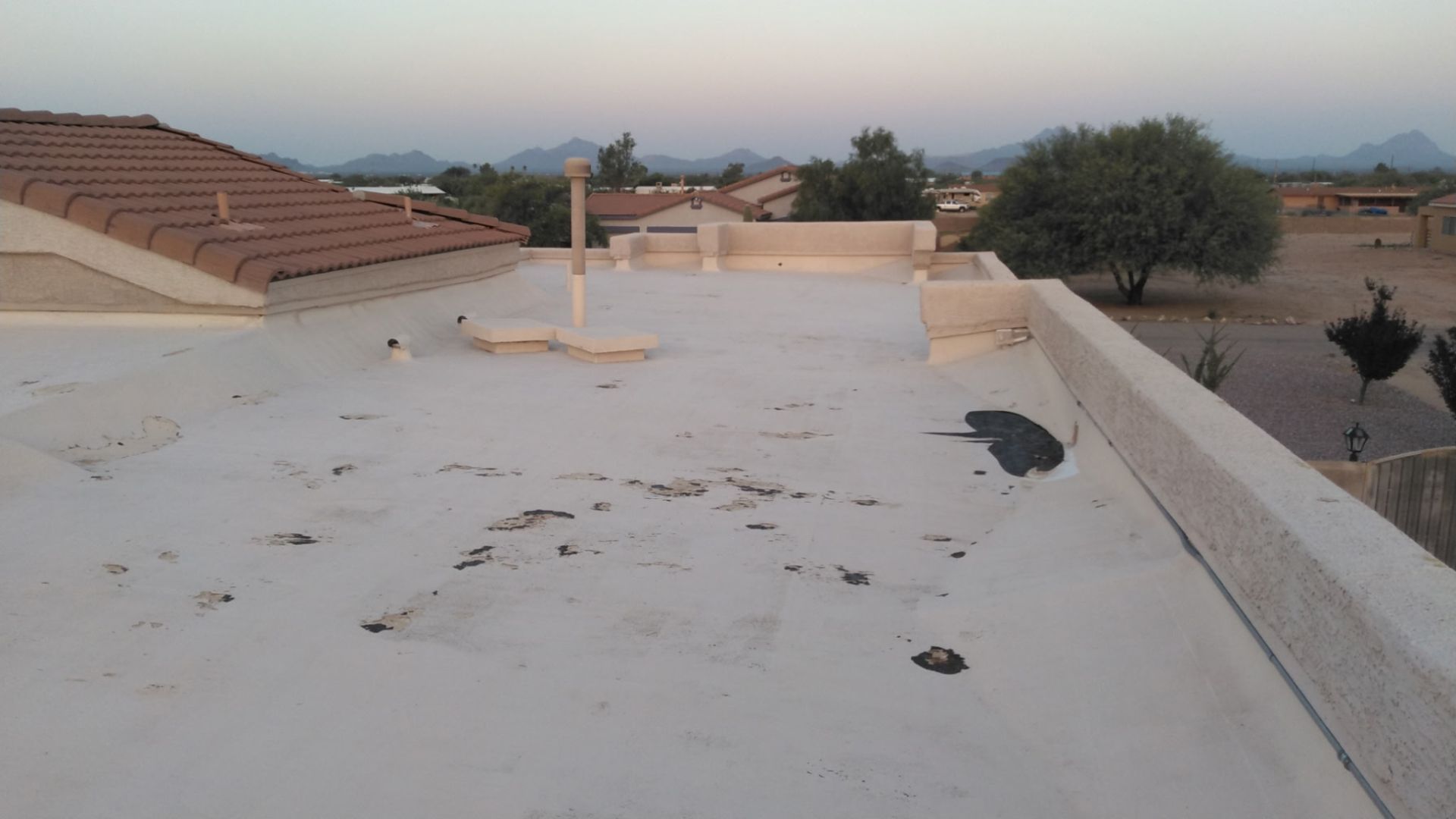 Why Do Roof Coatings Peel When Applied Over Existing Silicone Roof Coatings